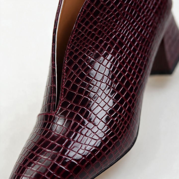 Calissa Arc Heels