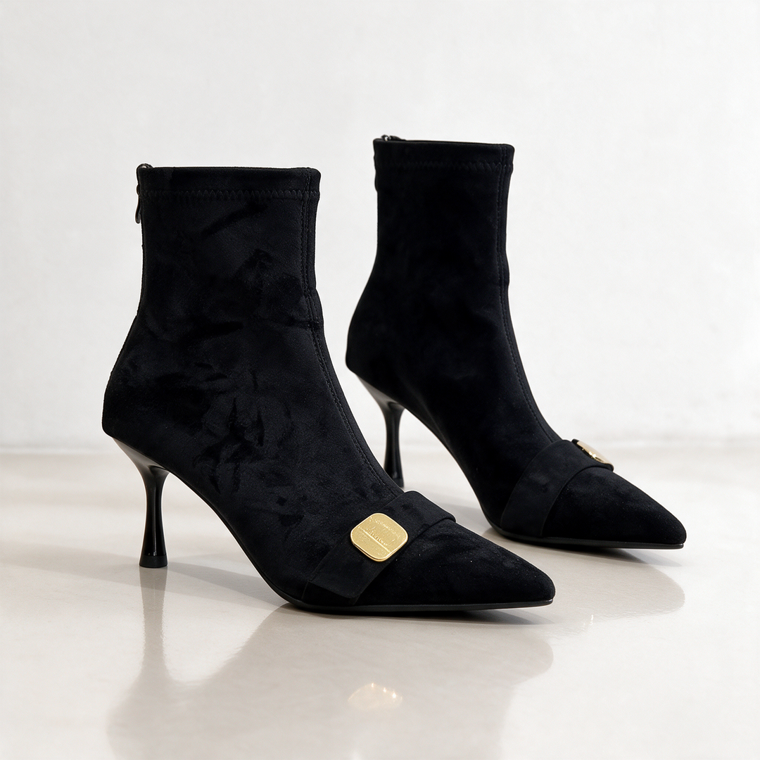 Elvara Ankle Boots