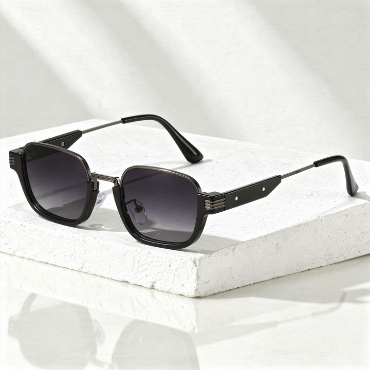 Kastrel Shades