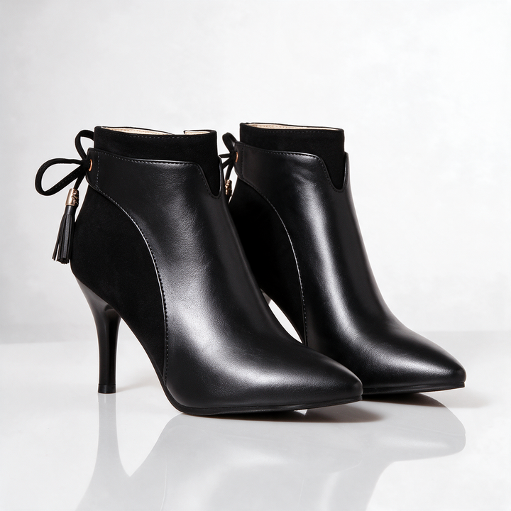 Lirenne Curve Boots
