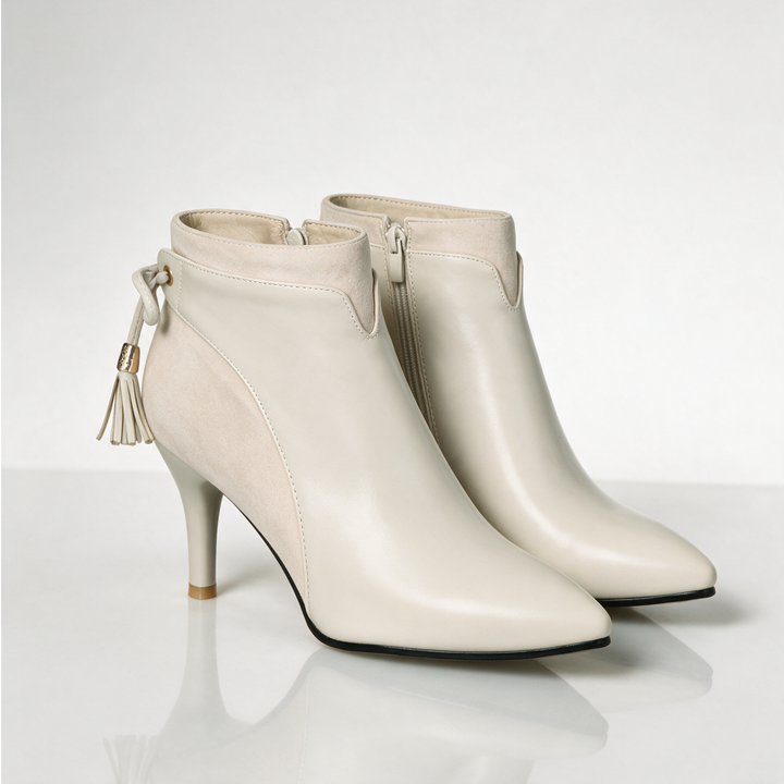 Lirenne Curve Boots