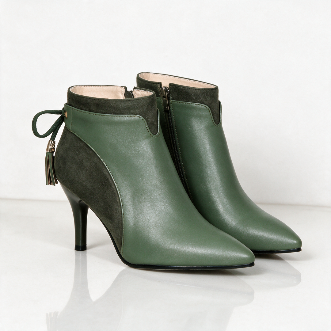 Lirenne Curve Boots