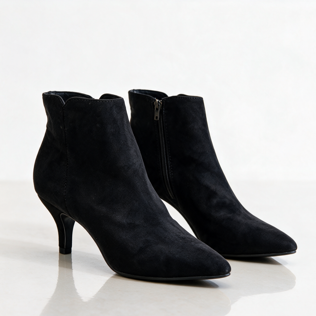 Selvara Boots