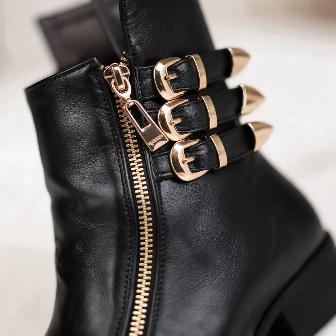 Juvara Zip Boots