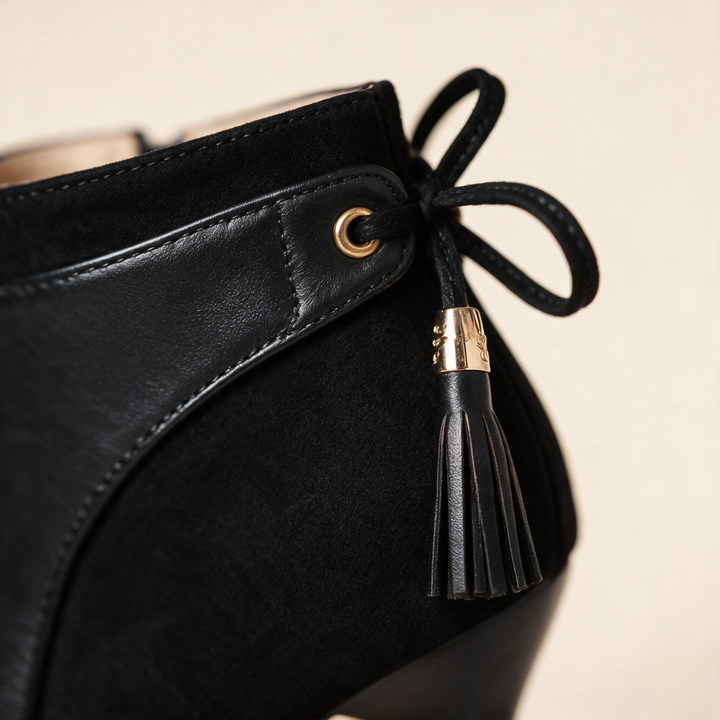 Lirenne Curve Boots
