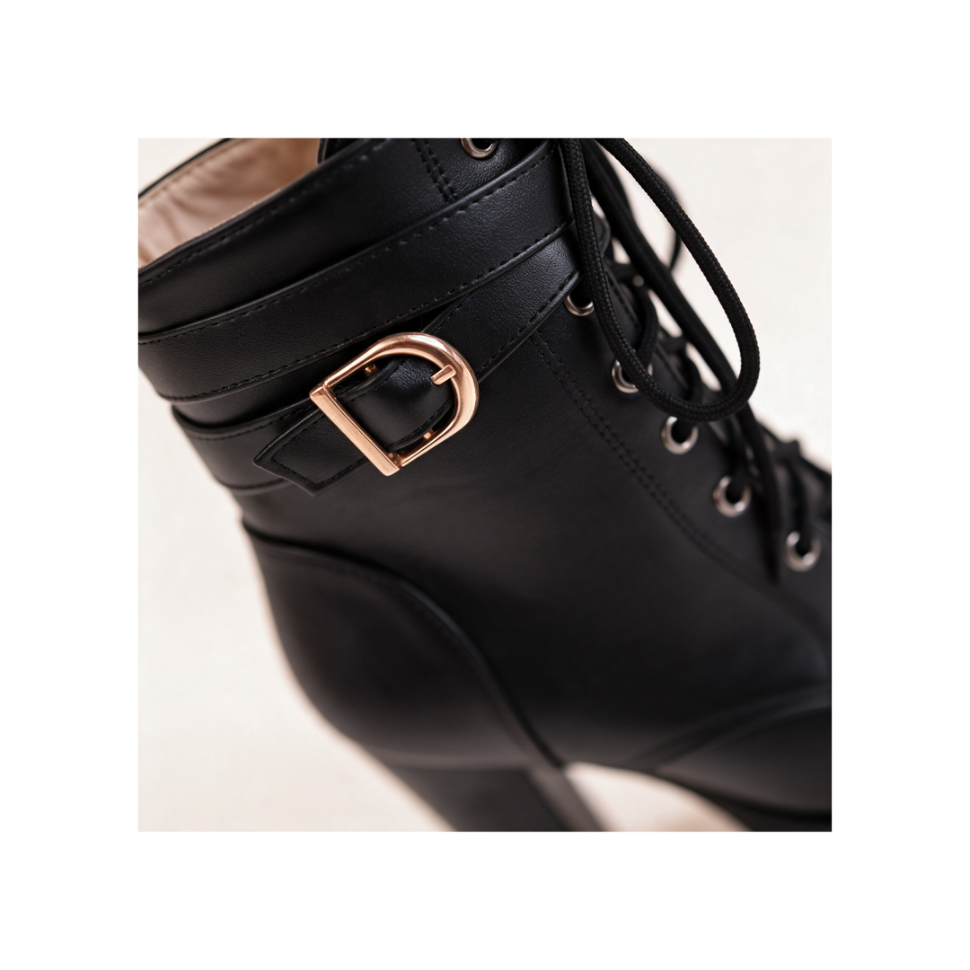 Solenza Buckle Boots