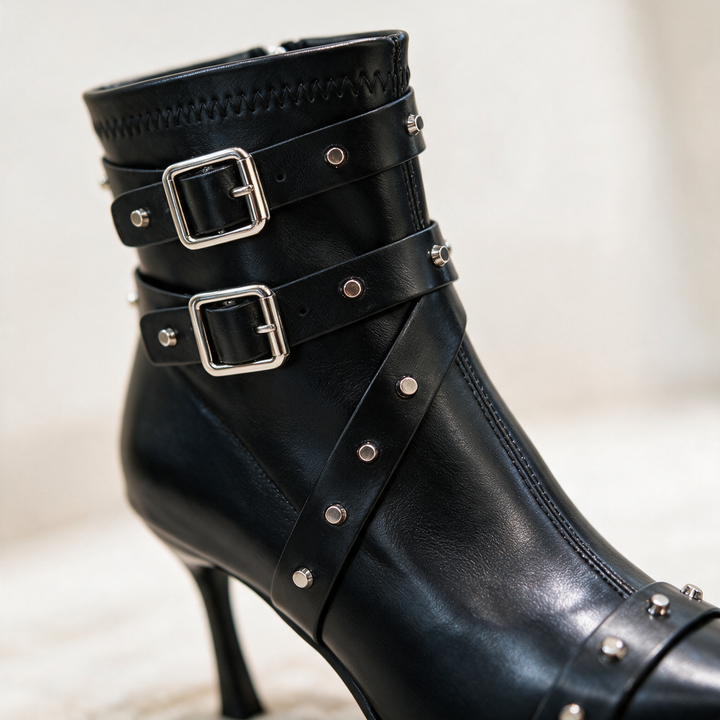 Vesperine Buckle Boots