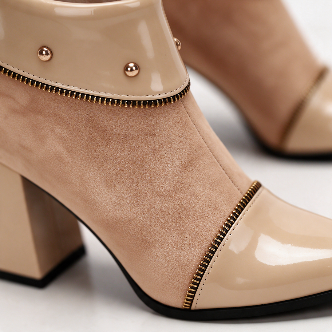 Ambrine Gilt Boots