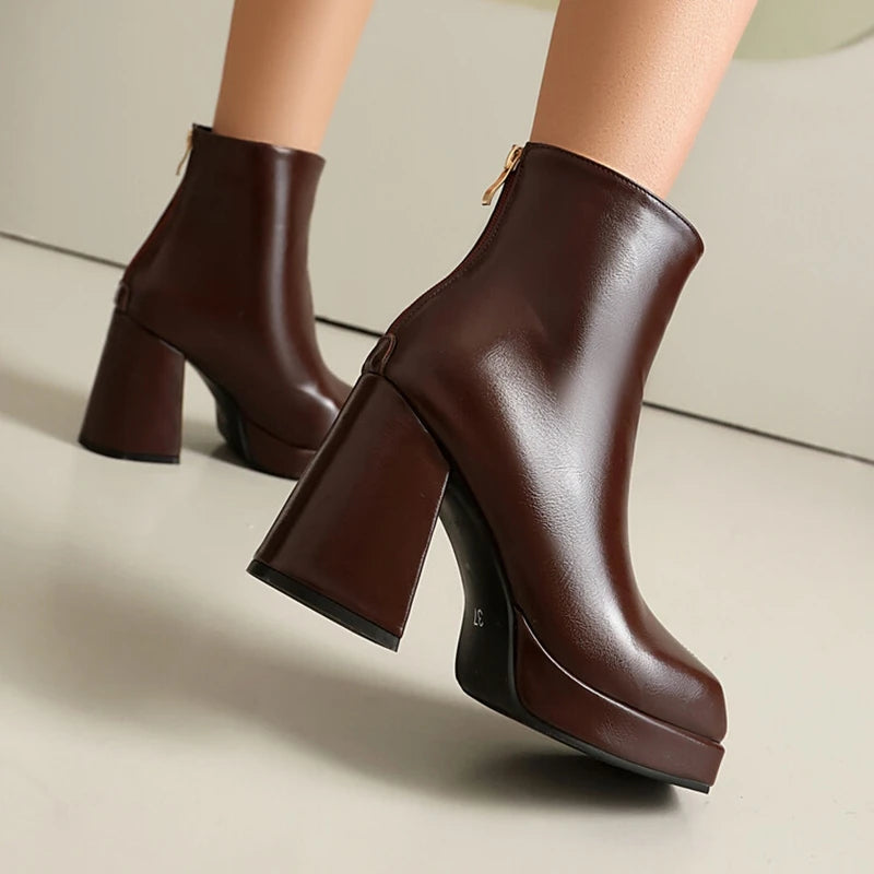 Arcavia Boots